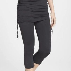 Prana Cassidy Capri Yoga Pant with attached Skirt Black Large